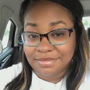 Meet your Posher, Ebony